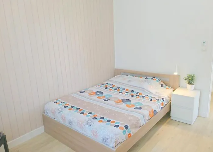 Casa de Férias Adorable With Piscine And Lempaut