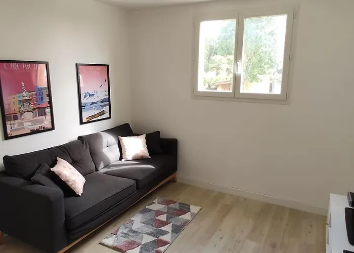 Casa de Férias Adorable With Piscine And *