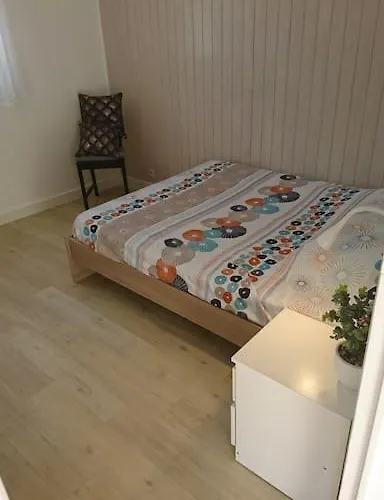 Adorable With Piscine And