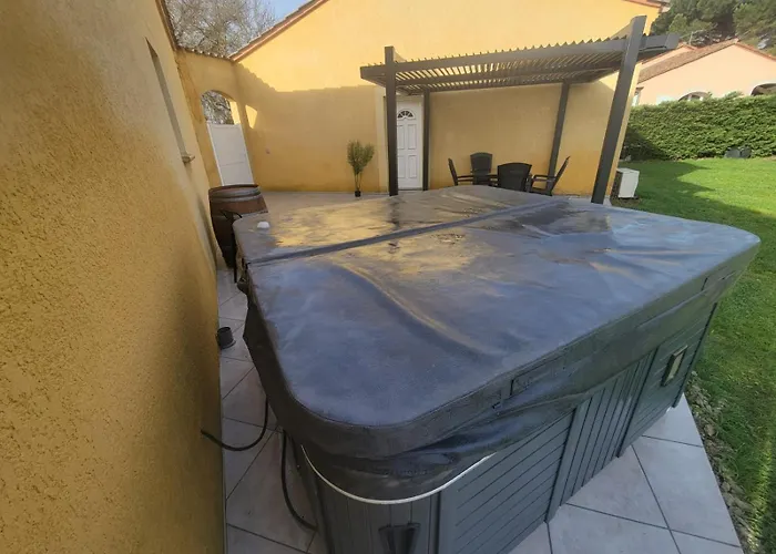 Casa de Férias Adorable With Piscine And *