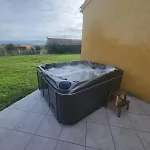 度假居 Adorable With Piscine And *