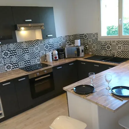 Casa vacanze Adorable With Piscine And